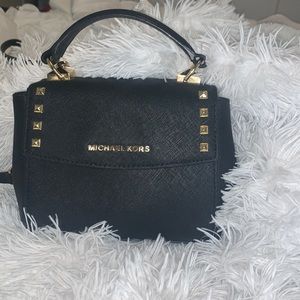 CUTE BLACK MICHAEL KORS DUAL MINI /CROSSBODY BAG 🖤🖤